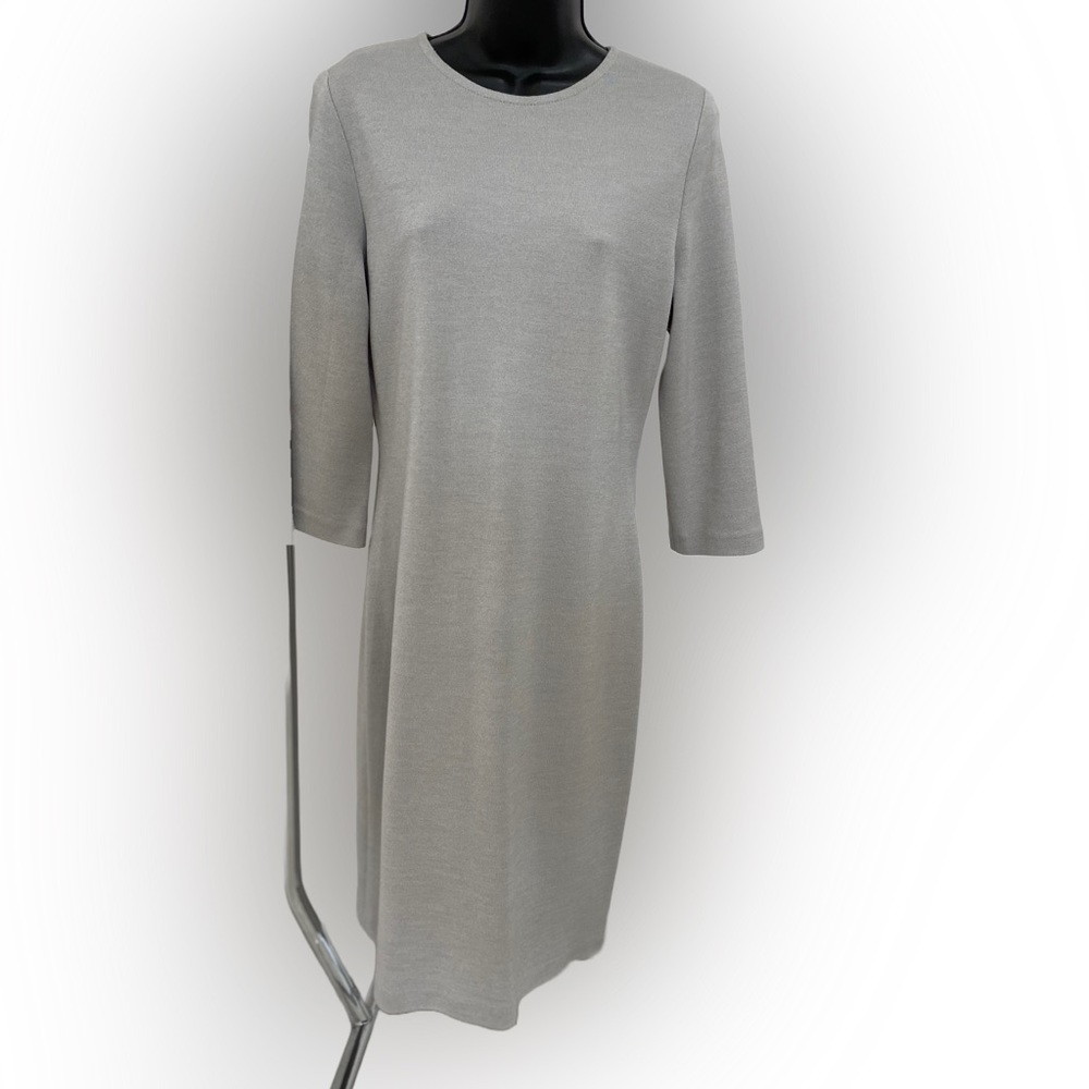 St.John Midi Dress. Never worn Chic and Casual Sweater Dress. 2 for $550